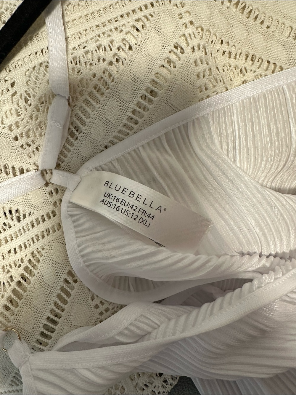 Bluebella White Ribbed Sleep Set - Picture 5 of 6